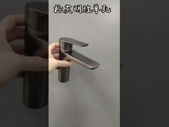 PVC Musluk Çinko Döküm Banyo Bataryası Kolları Parlak Gümüş Rengi