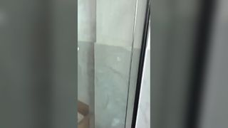 304 paslanmaz çelik cam kapı menteşesi 180 derece banyo klipsi duş odası menteşe sabitleme klipsi fabrikası