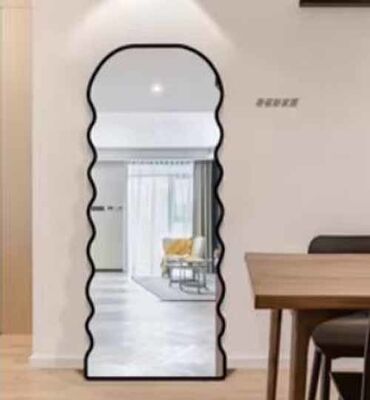 Duvara monte edilmiş asimetrik ceviz ahşap çerçeveli banyo aynası Rustik çiftlik evi dekorasyonu yatak odası için ayna oturma odası giriş